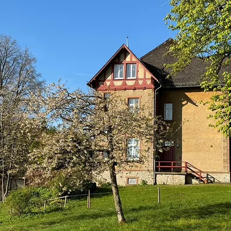 L' Extravagante Im Garten Von Schloss Schmidtheim Esterno foto